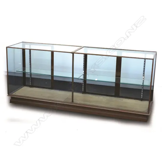 An early 20thC shop display counter