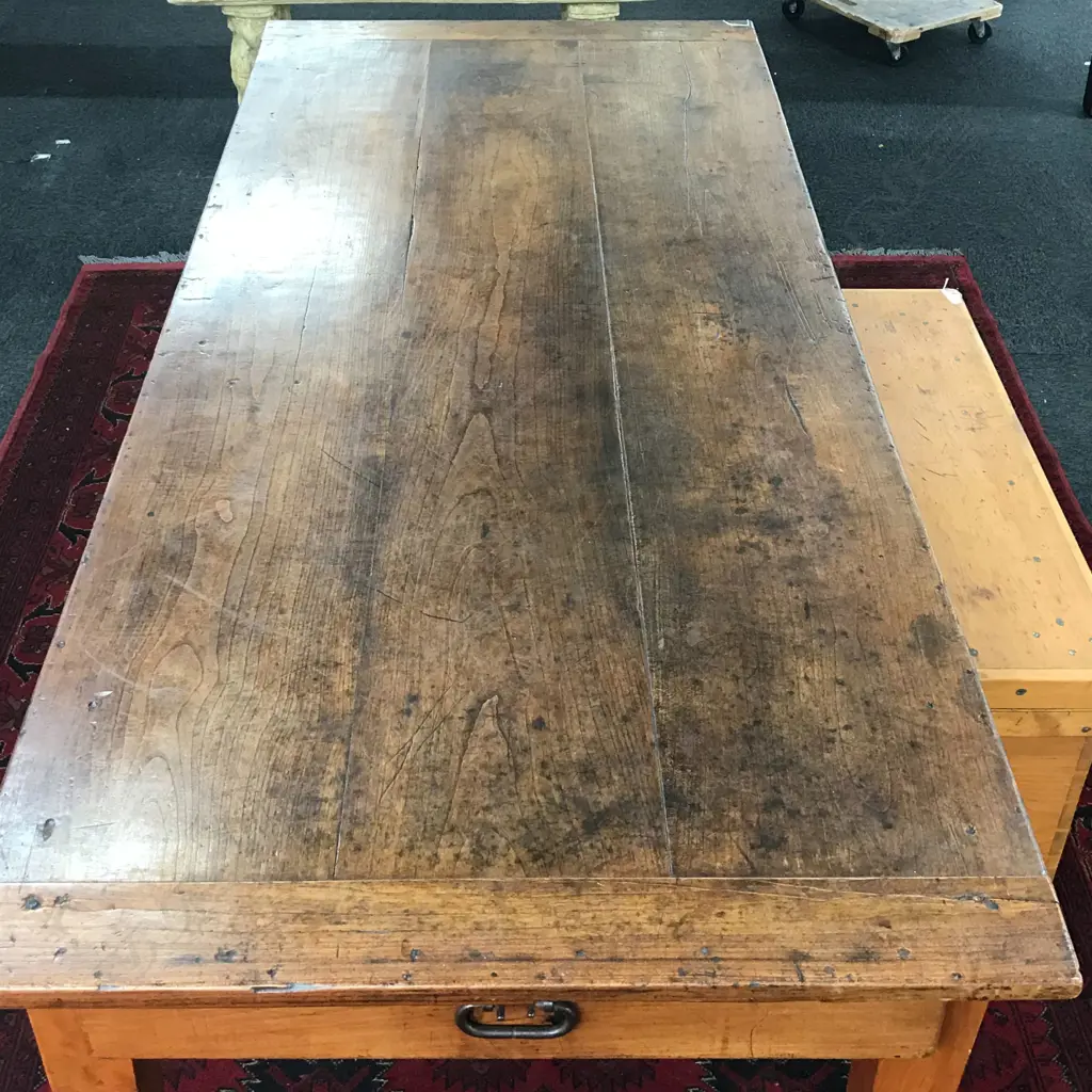 A good French 19thC fruitwood dining table Image 1++