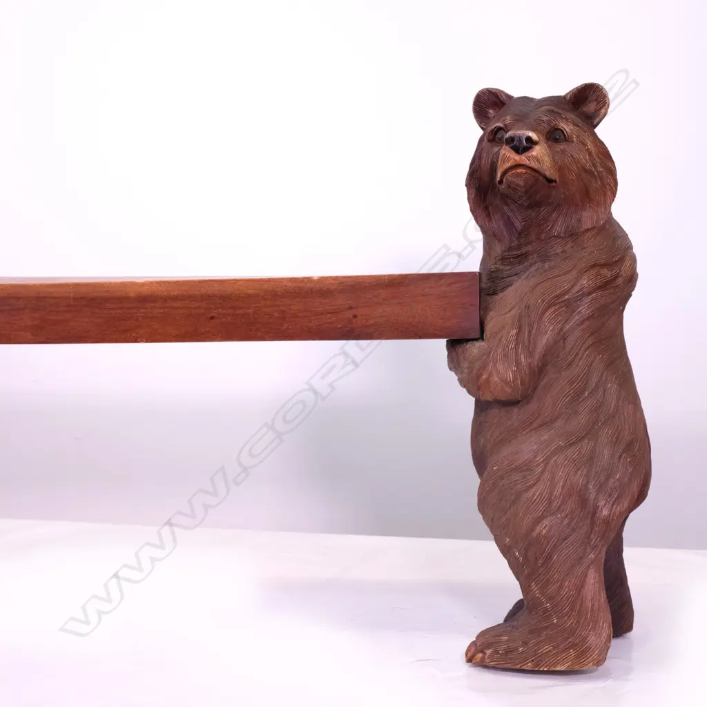 A German Black Forest carved bear bench Image 1++