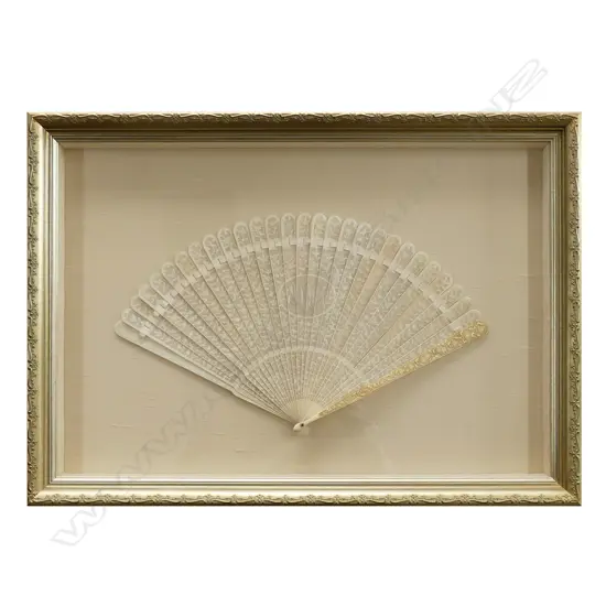 A fine 19thC Chinese ivory brisé fan