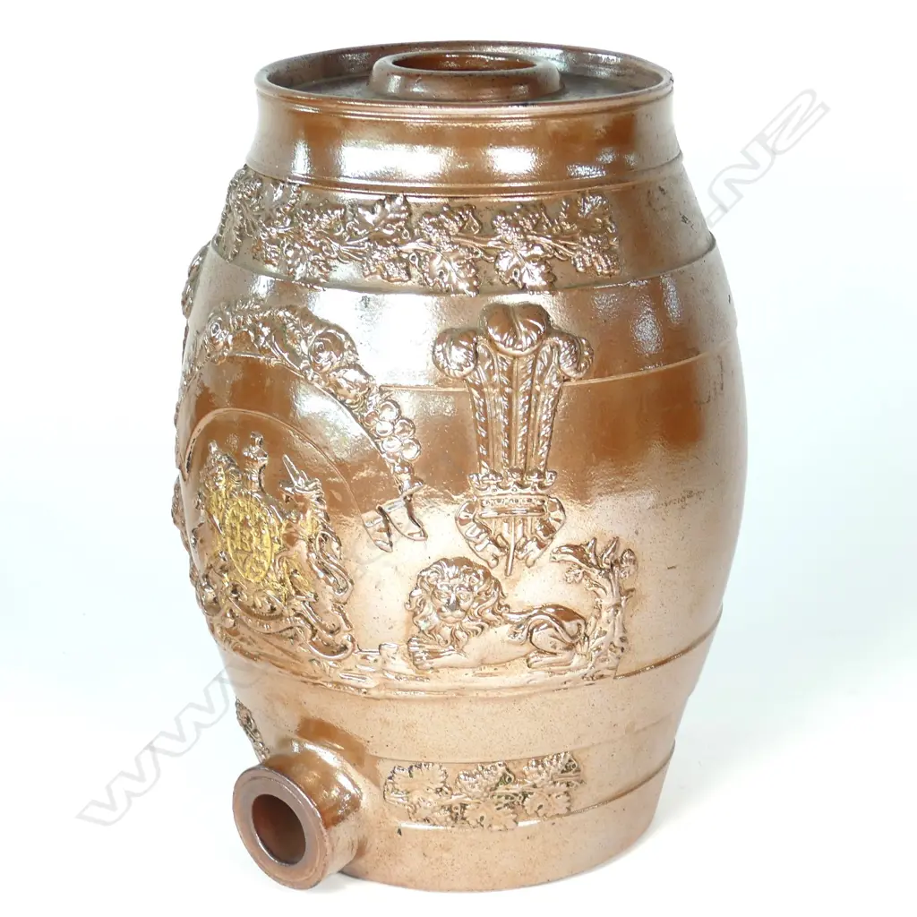 A quality Victorian salt glazed keg Image 1++