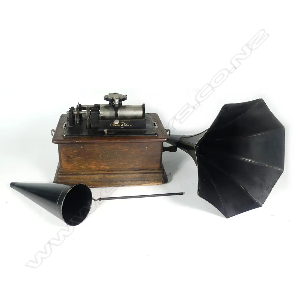 An early 20thC Edison 'Standard Phonograph' 'Combination Type' Image 1++