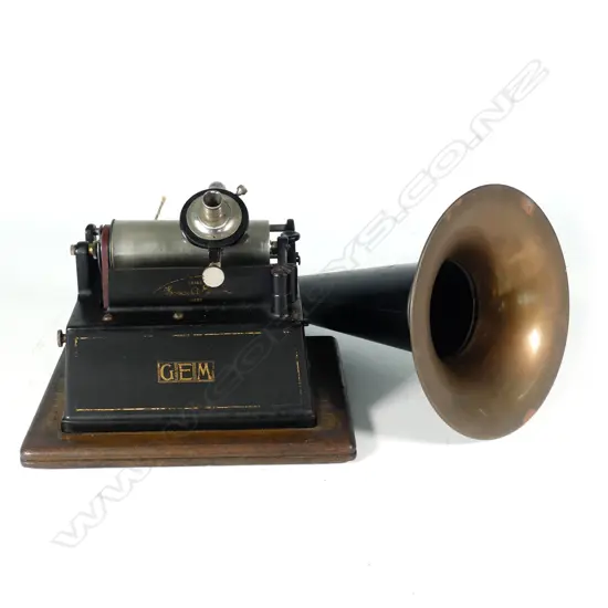 An early 20thC Edison 'Gem' cylinder phonograph