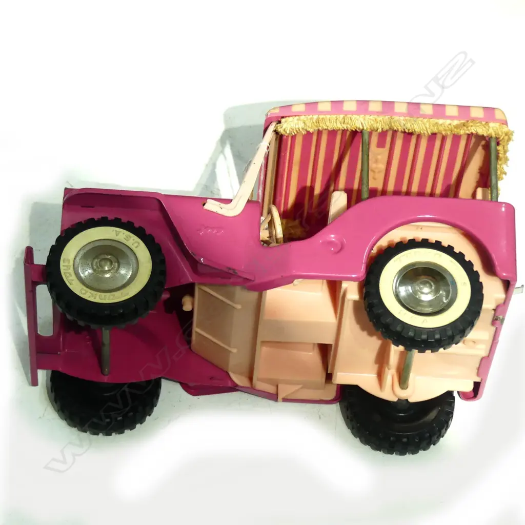 Tonka Toys pink ‘Surrey’ Jeep Image 1++