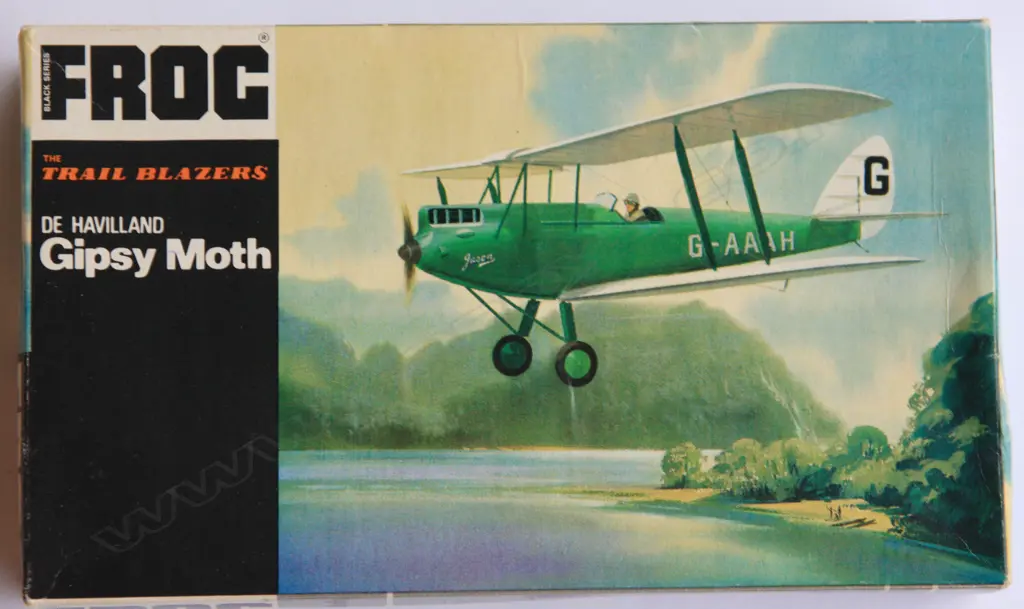 ‘Gypsy Moth’ Plastic Kit set by Frog Image 1++