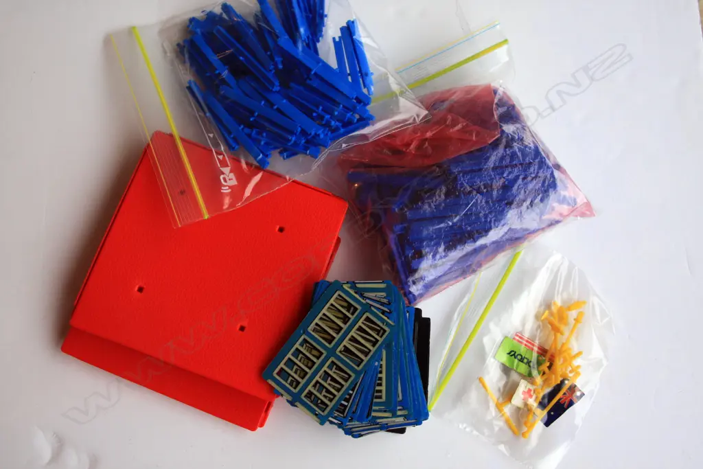 ‘Girder and Panel Building Set’ Image 1++