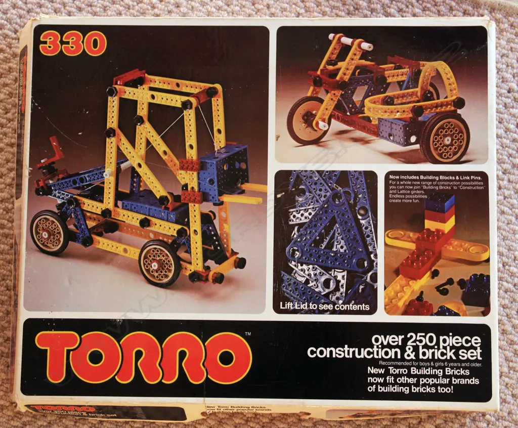 ‘Construction and Brick Set’ by Torro Toys Image 1++