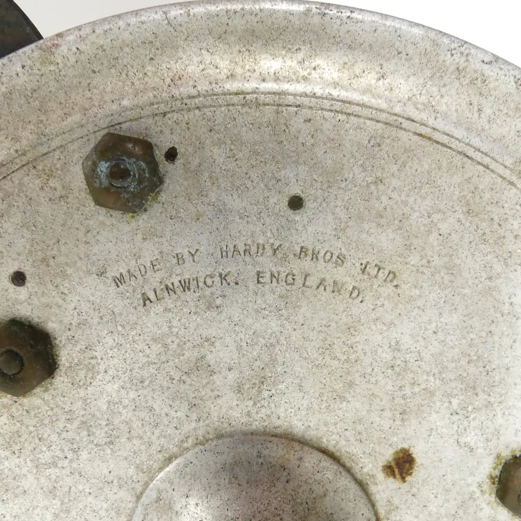 A vintage Hardy 'Sea Silex' 6" reel. The reel stamped with patent Nos. 9788 and 9281 and 'Made for W.H. Tisdall Ltd Image 1++