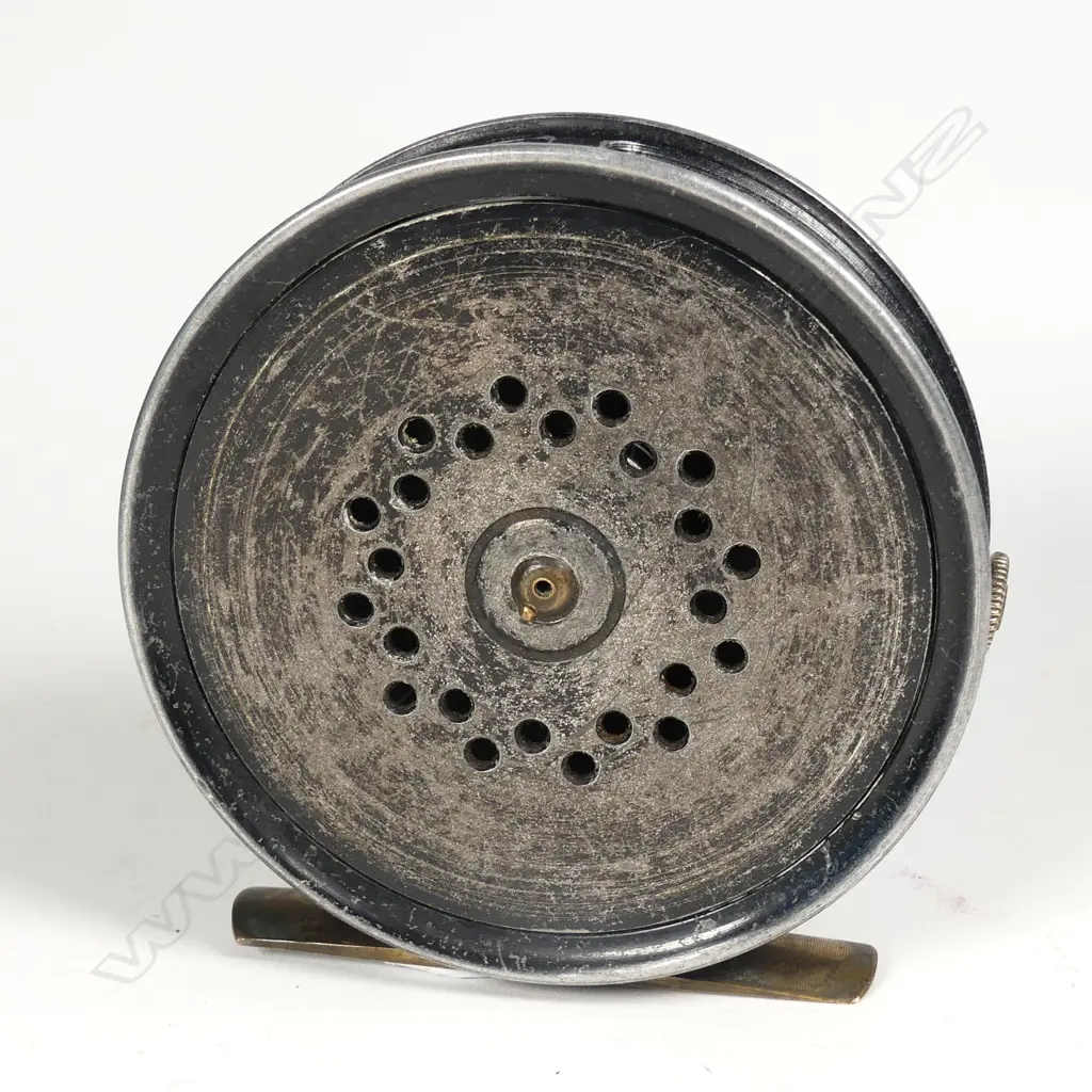 A J. W. Young vintage Perfect Pattern 3⅜" fly reel Image 1++