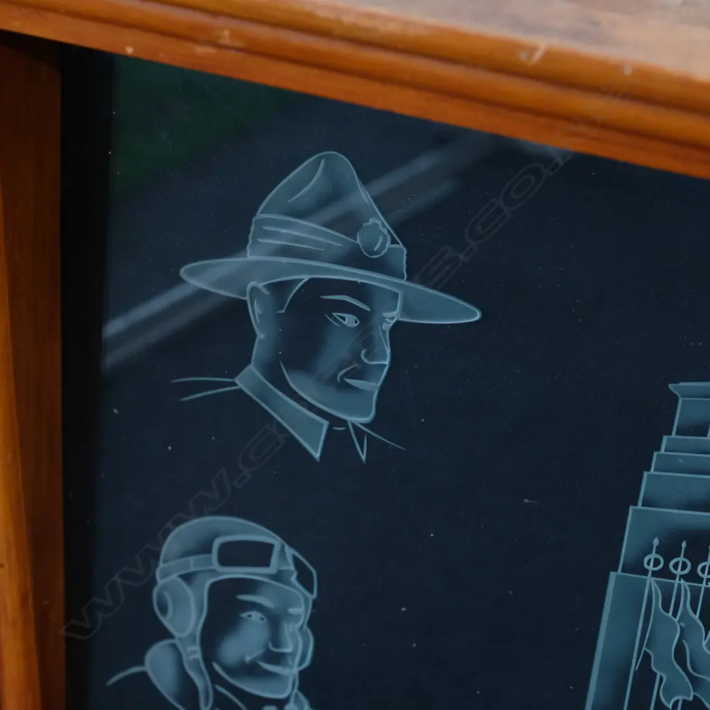 A New Zealand RSA WWII forces memorial light box Image 1++