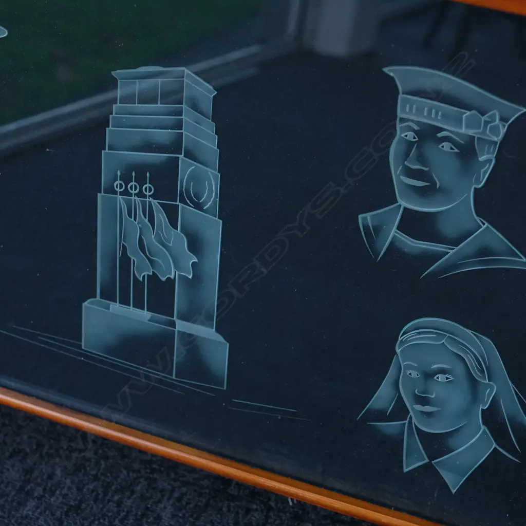 A New Zealand RSA WWII forces memorial light box Image 1++