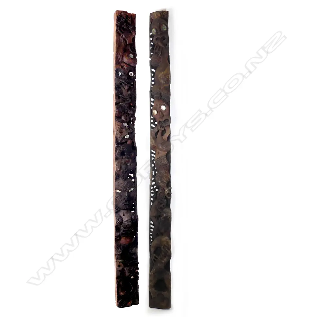 Two Ian McMillan figure carved posts Image 1++