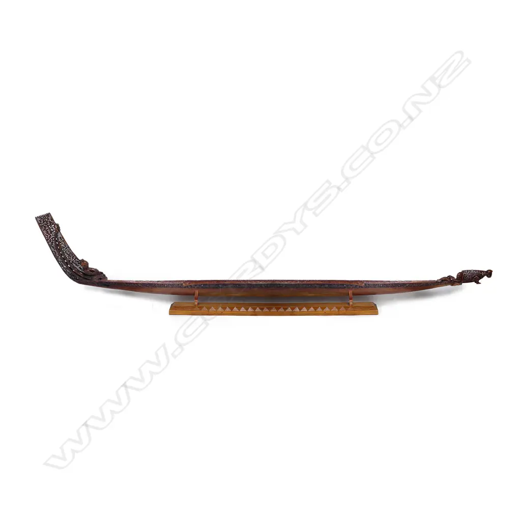 Ian McMillan large model waka Image 1++