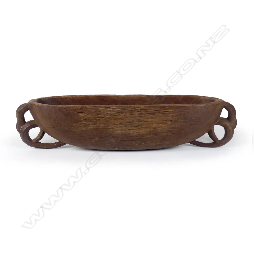 Ian McMillan dark hardwood carved kumete Image 1++