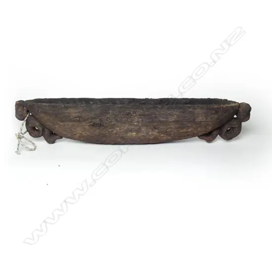 Ian McMillan Maori carved kumete