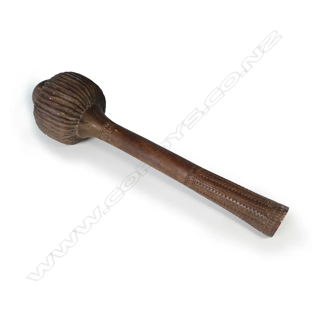 An early 20thC large Fijian ula club Image 1++