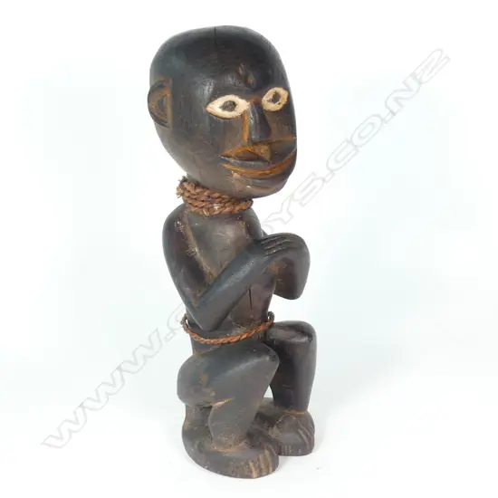 A vintage 'Bembe' Congo ancestor figure