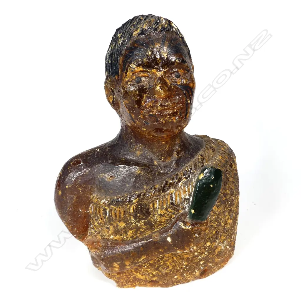 A small colonial kauri gum bust Image 1++