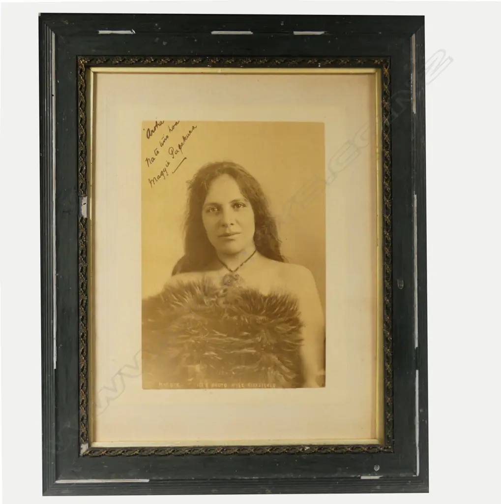 A vintage Iles sepia photograph 'Maggie' Image 1++