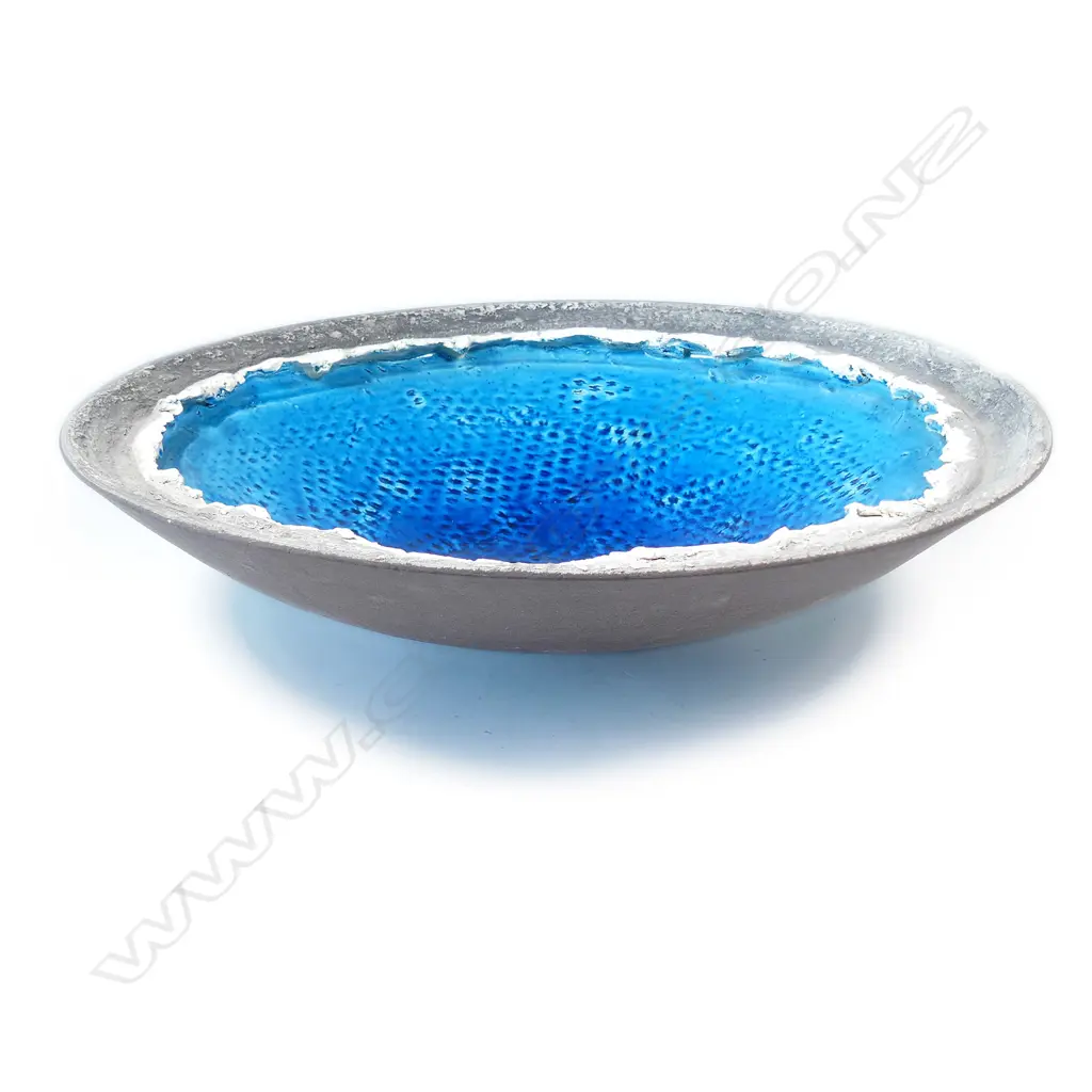 Len Castle blue alkaline pool crater bowl Image 1++