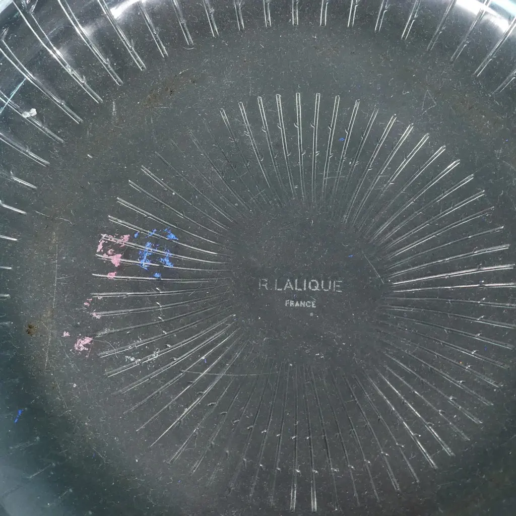 A Rene Lalique Bowl 'Marguerites' Image 1++