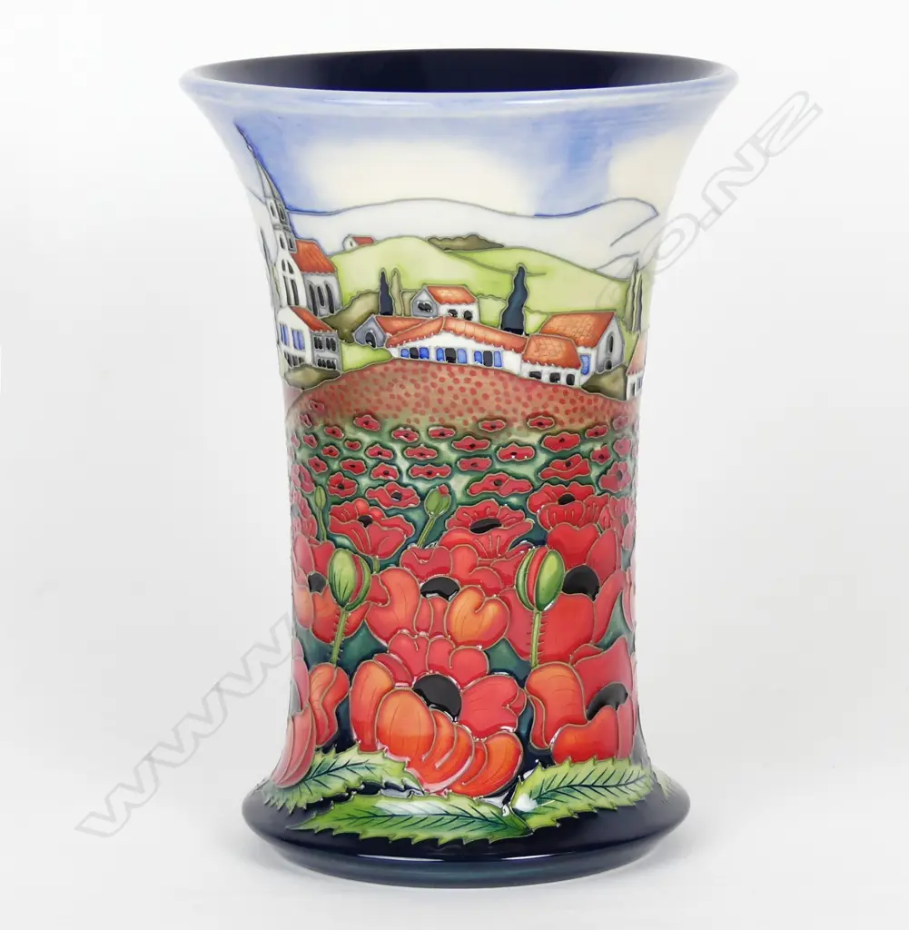 A modern Moorcroft vase Image 1++