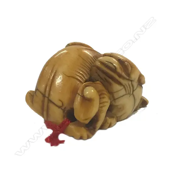 An old Japanese ivory netsuke