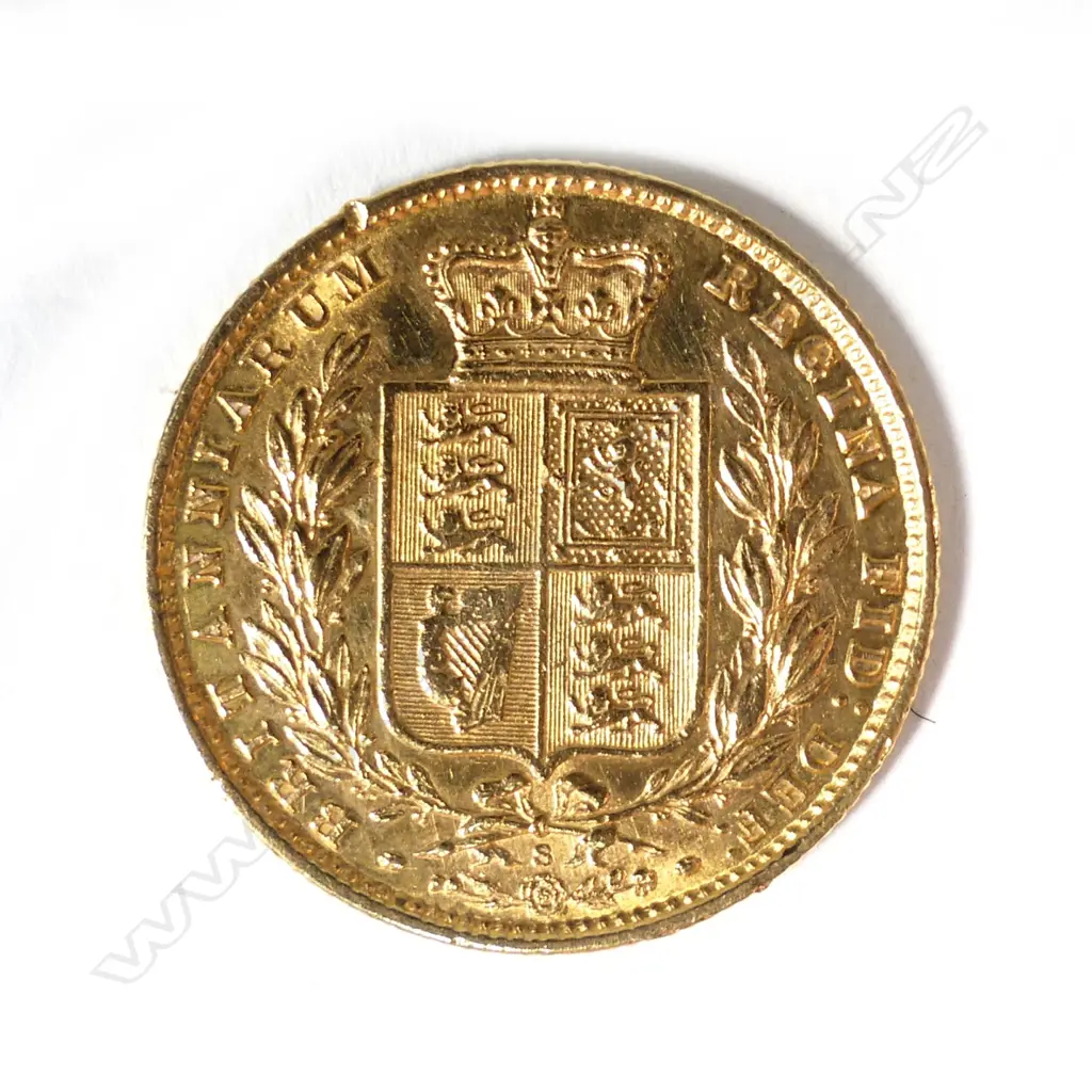 A Victorian gold sovereign Image 1++