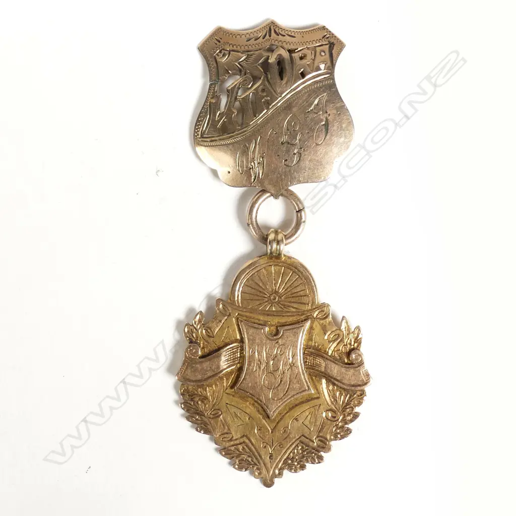 Two early 20thC NZ gold fob medallions Image 1++