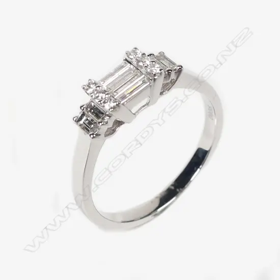 An 18ct white gold and diamond ring