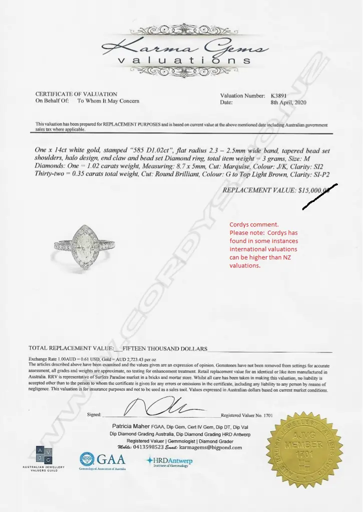 A 14ct white gold and diamond ring Image 1++