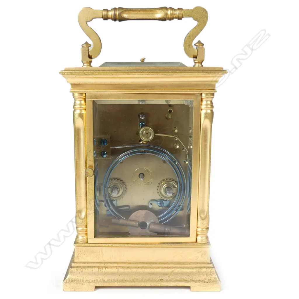 A large gilt brass carriage clock Image 1++