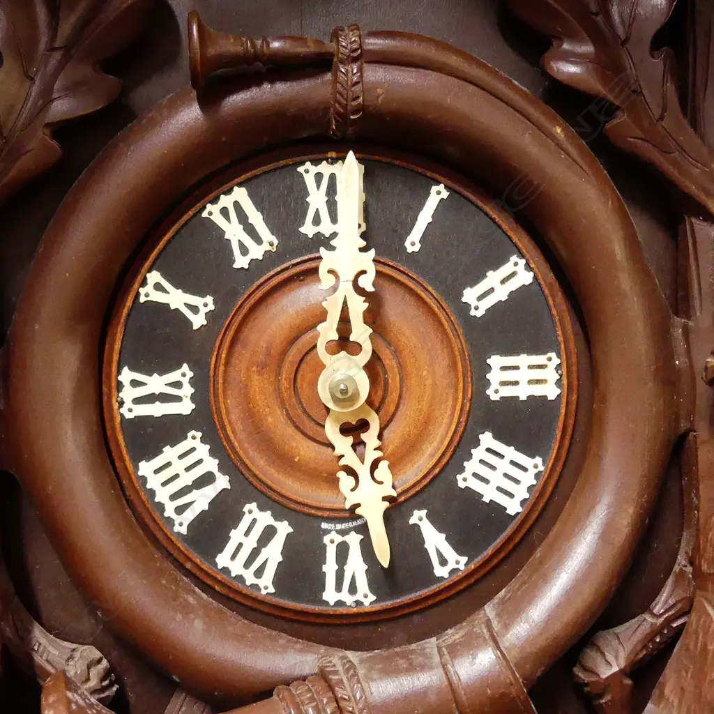 A large German cuckoo clock Image 1++
