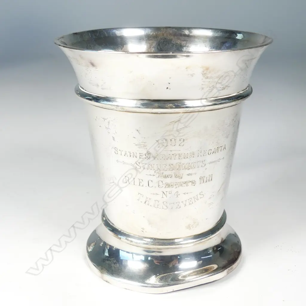 An Edwardian silver trophy mug Image 1++