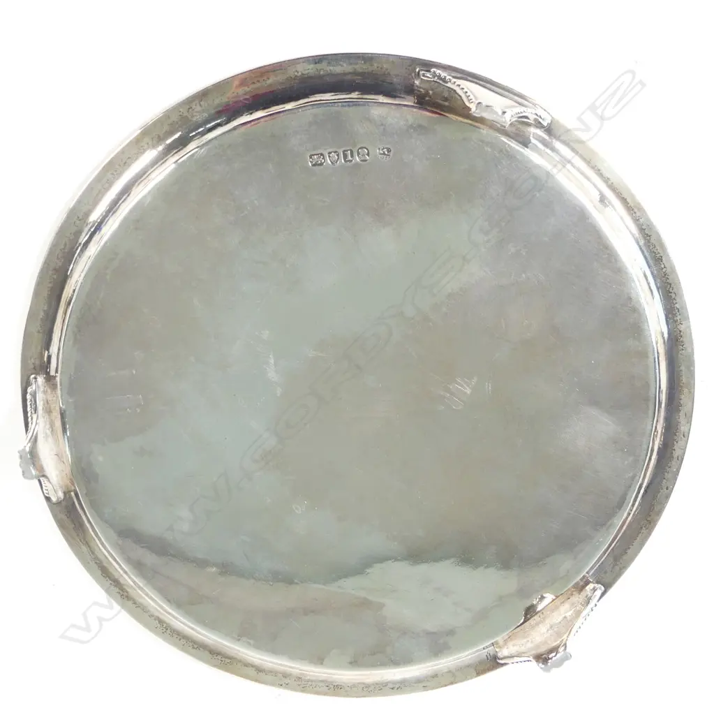 A George III silver waiter Image 1++