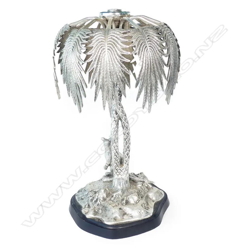 An Australian themed table centrepiece Image 1++