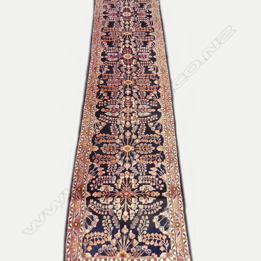 A Persian Hamadan hand knotted runner Image 1++