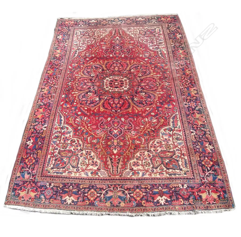 A large hand knotted Persian Ahar Taban carpet Image 1++