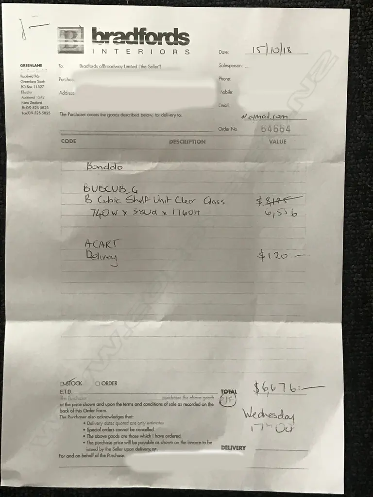 Bonddo B-Cubic clear glass shelf unit Image 1++