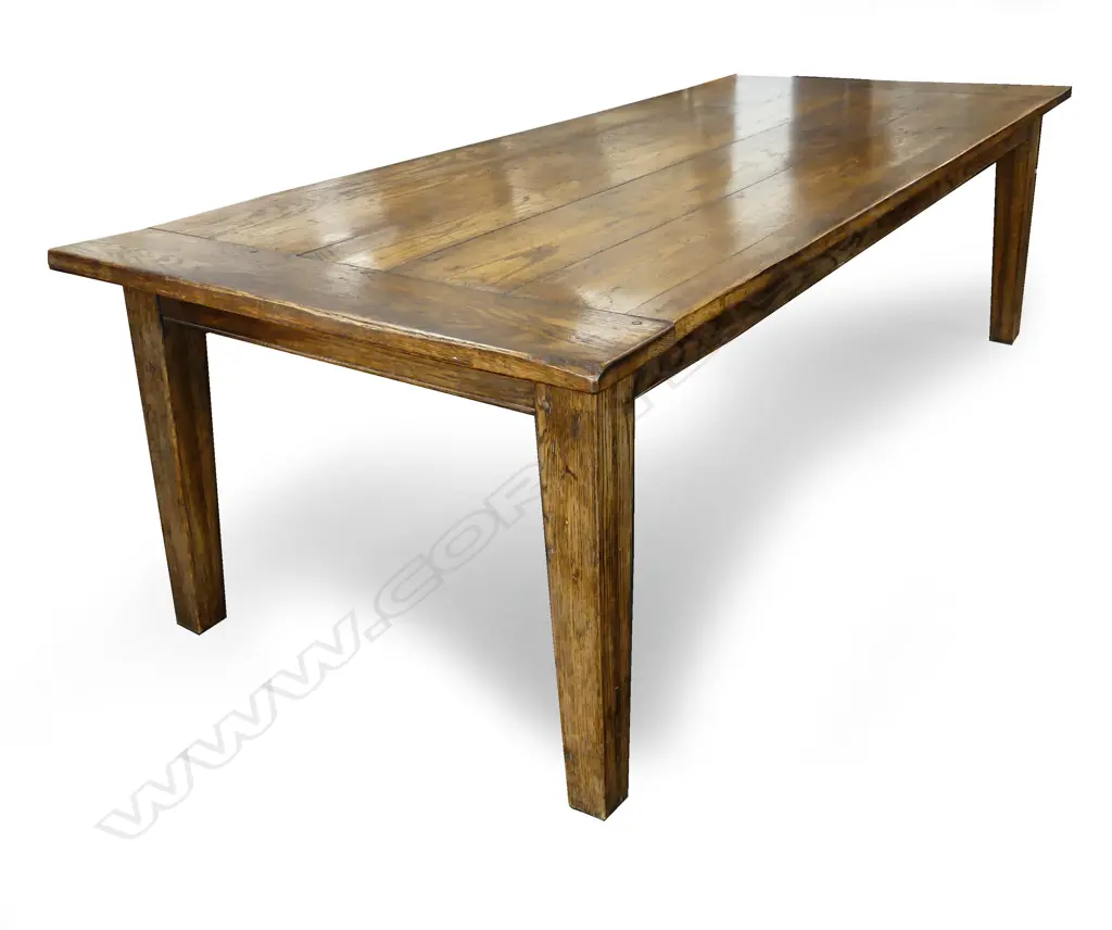 A French provincial style dining table Image 1++