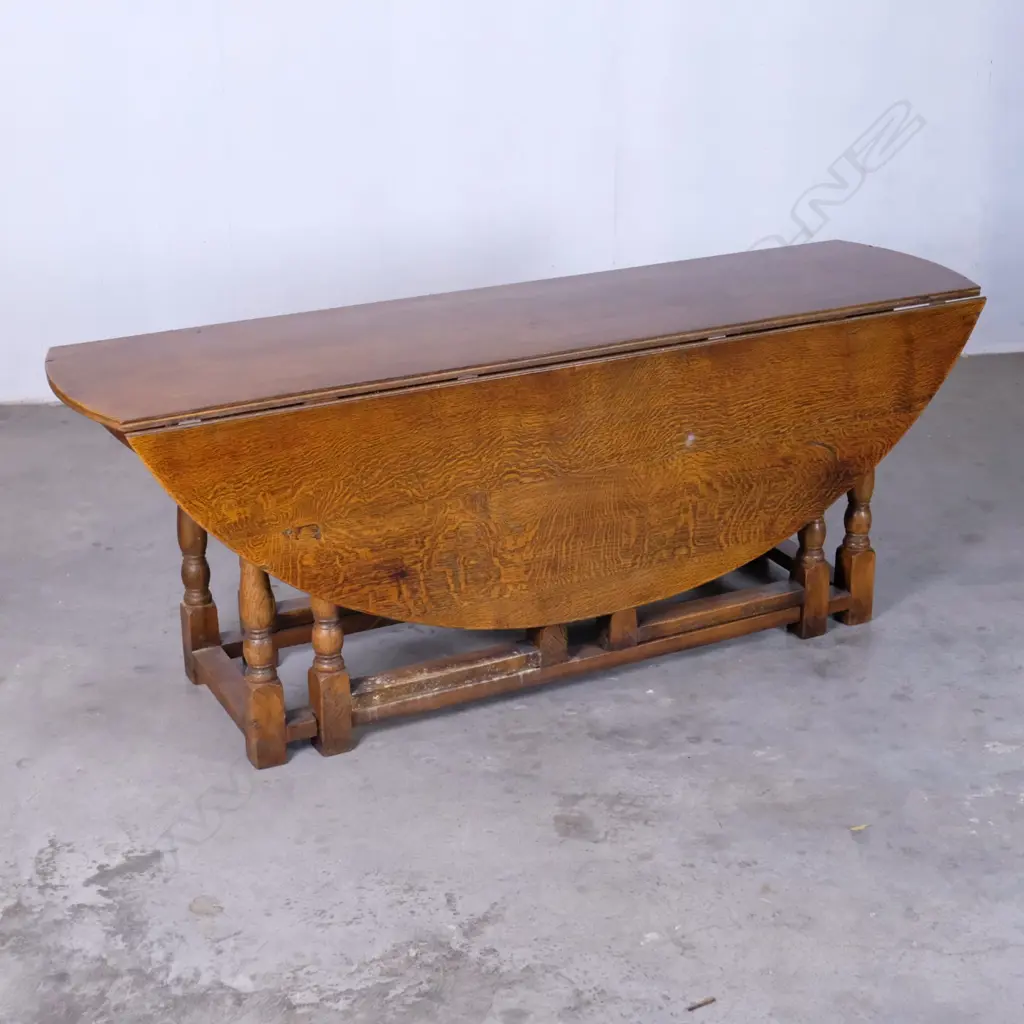 An early 20thC oak 'Irish wake' table Image 1++