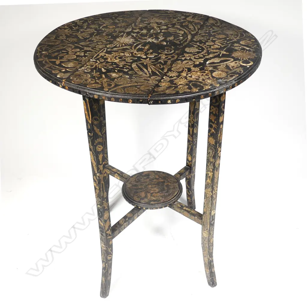An Edwardian decoupaged small occasional table Image 1++