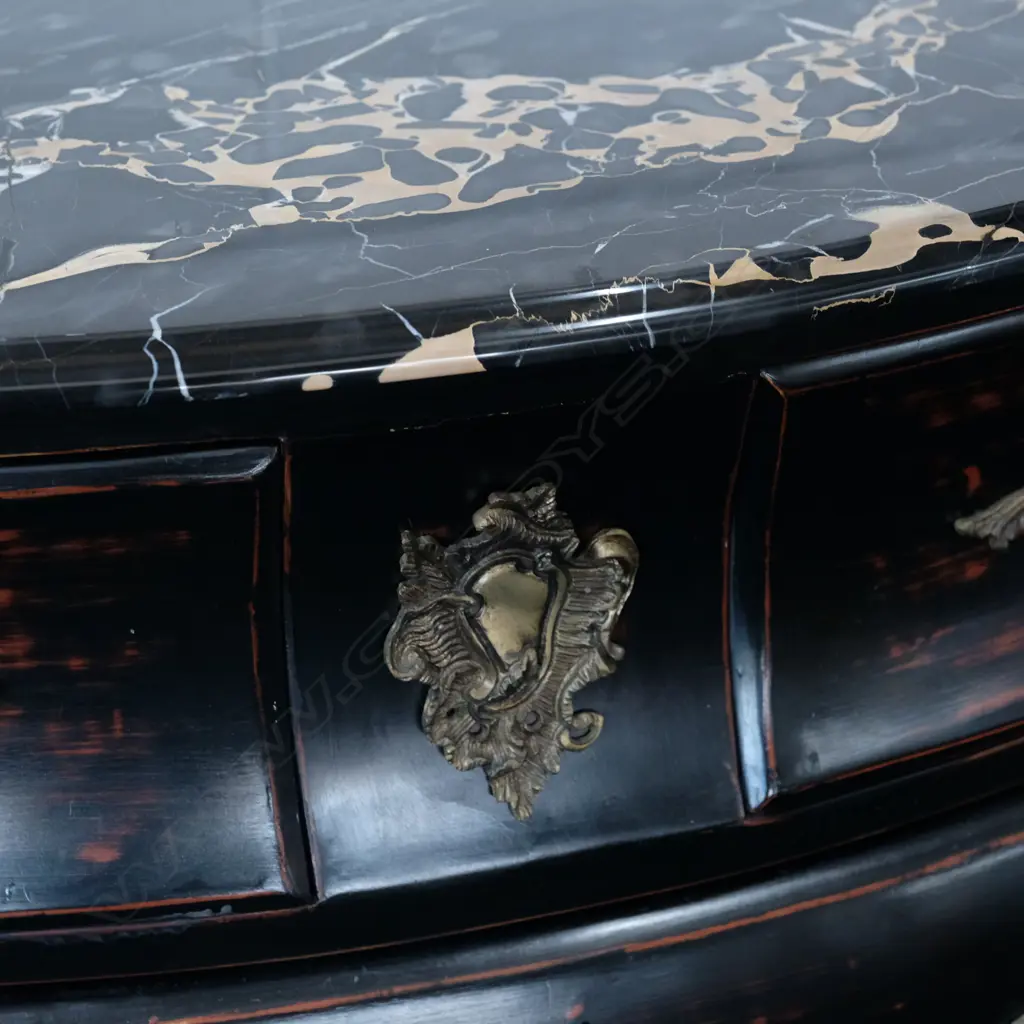 A French style bombe commode Image 1++