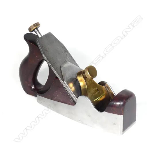 A 7½" Norris coffin shaped smoothing plane