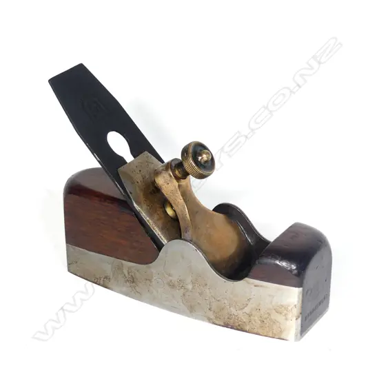 A 7½" Mathieson coffin shaped smoothing plane