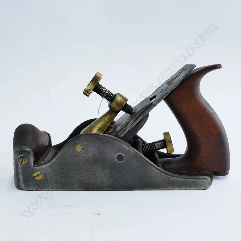 An 8" straight sided smoothing plane Image 1++