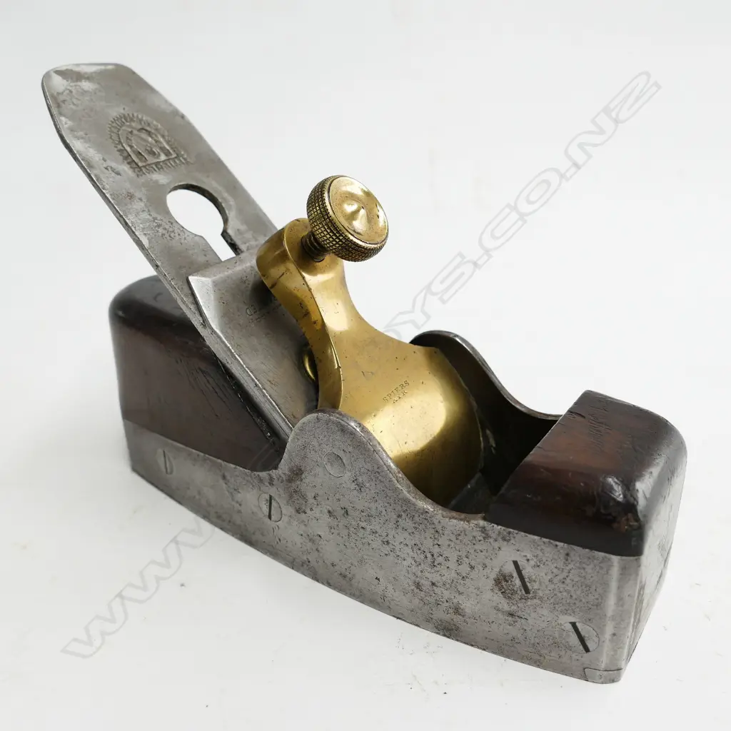 A 7½" Spiers coffin walled smoothing plane Image 1++