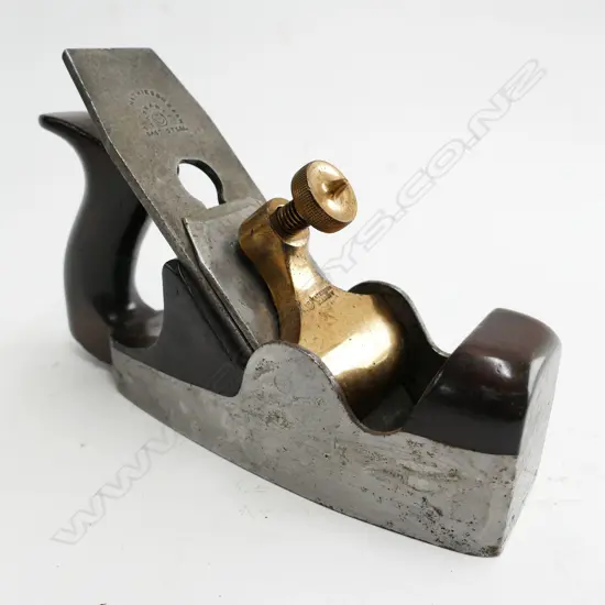A 7¼" Mathieson coffin walled smoothing plane