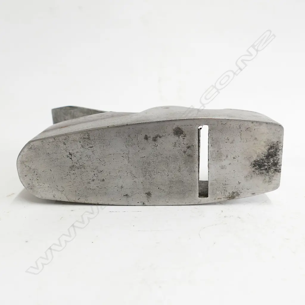 A 7" coffin shaped smoothing plane Image 1++