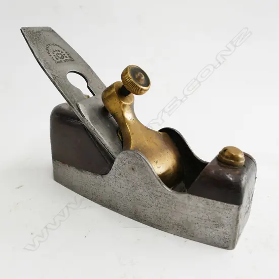 A 7" coffin shaped smoothing plane